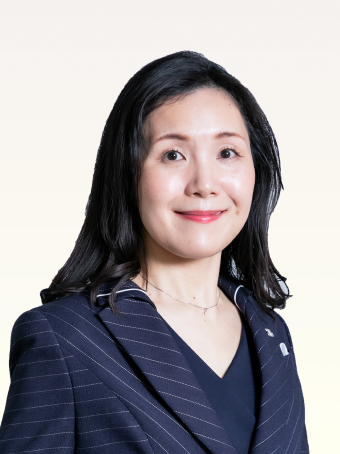 髙岡 万由美